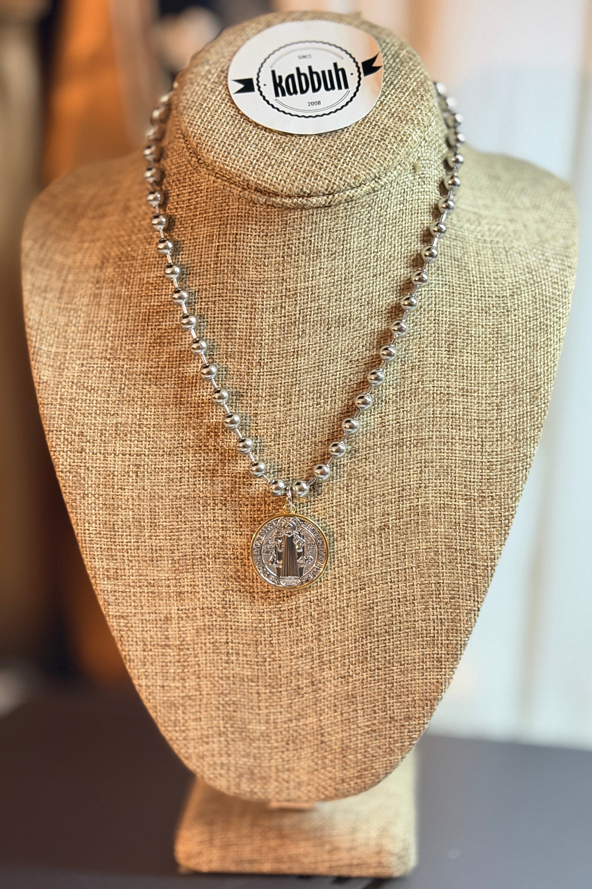 SANTO NECKLACE
