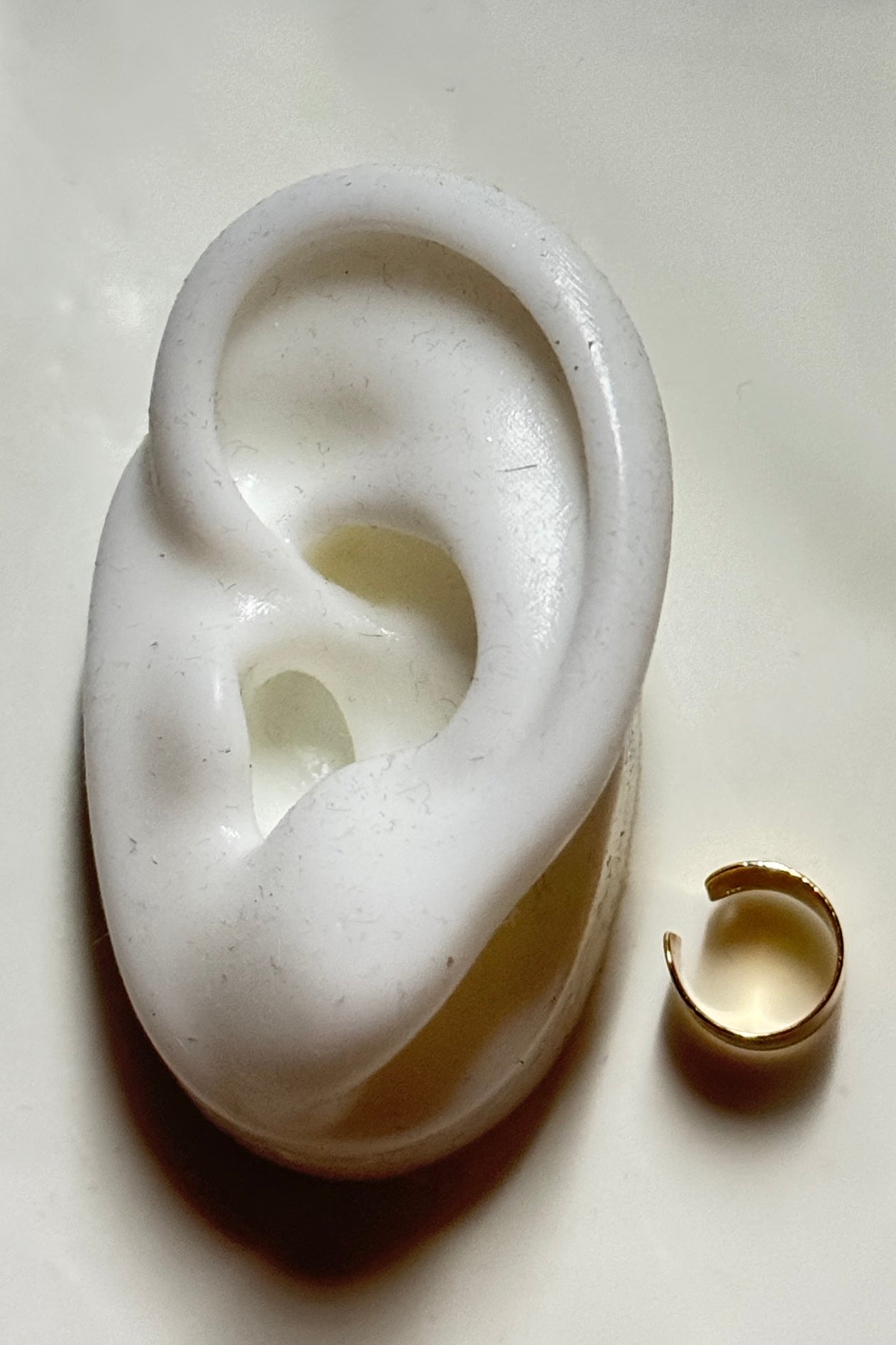 ELENA EARCUFF