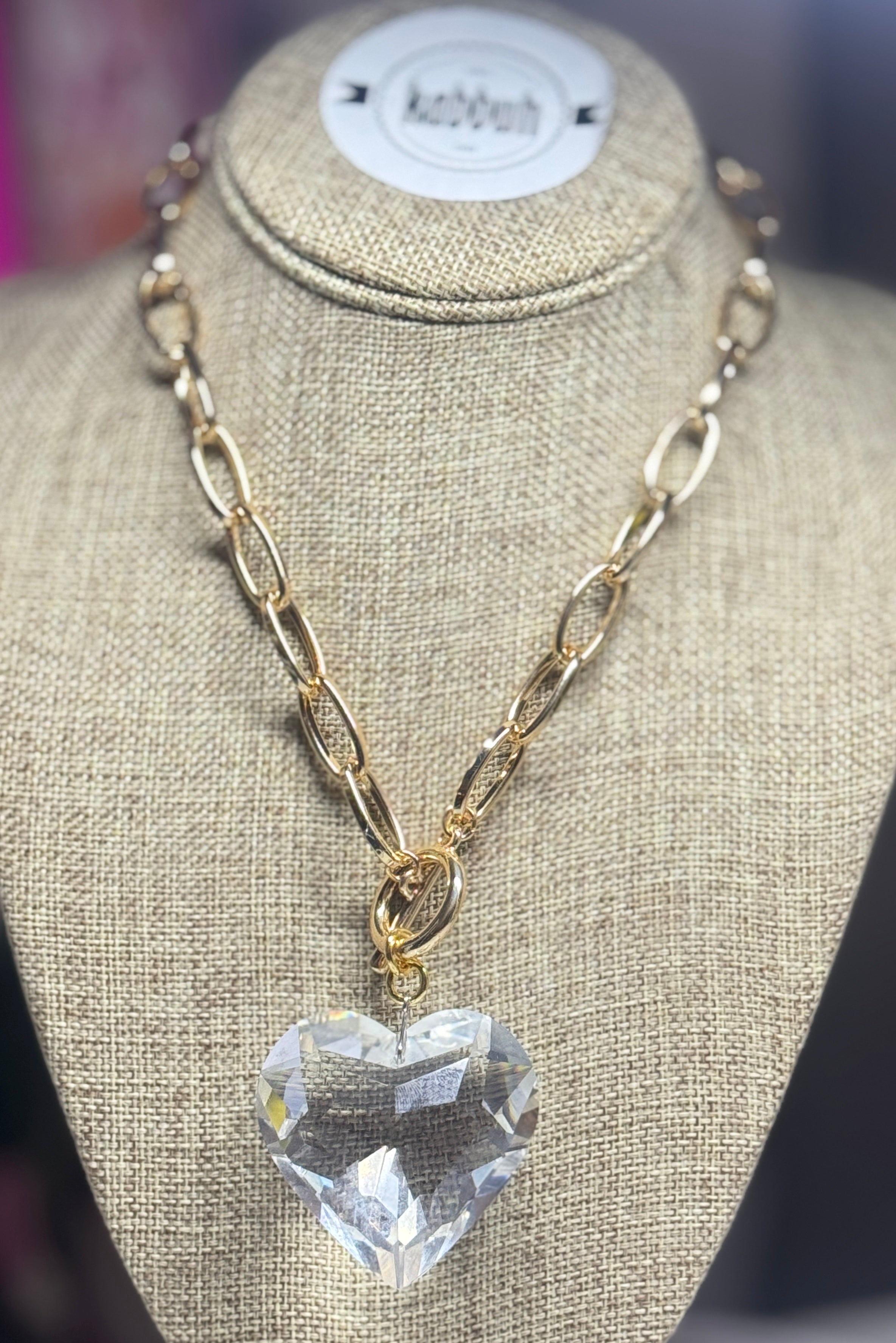 AMINA CLEAR HEART NECKLACE