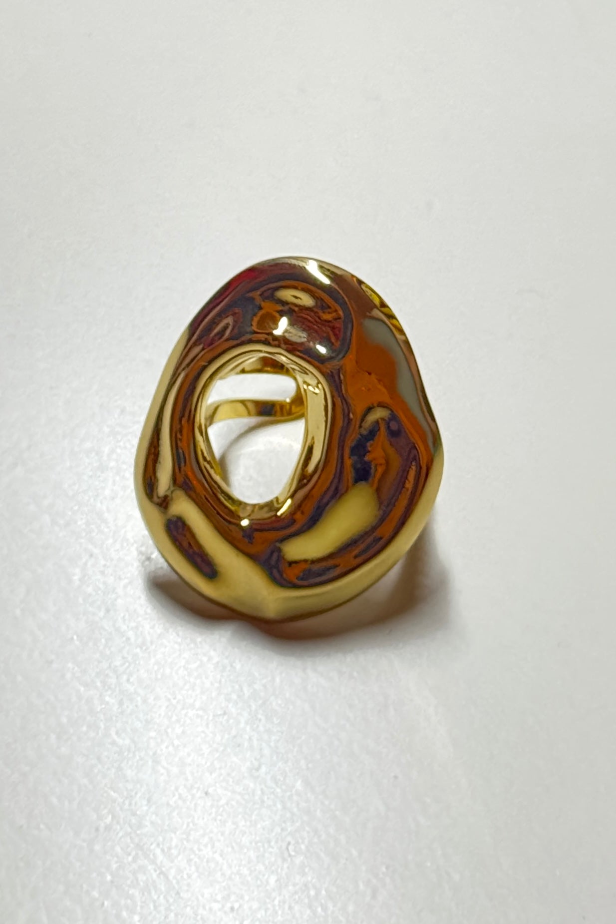 CARO ABSTRACT RING