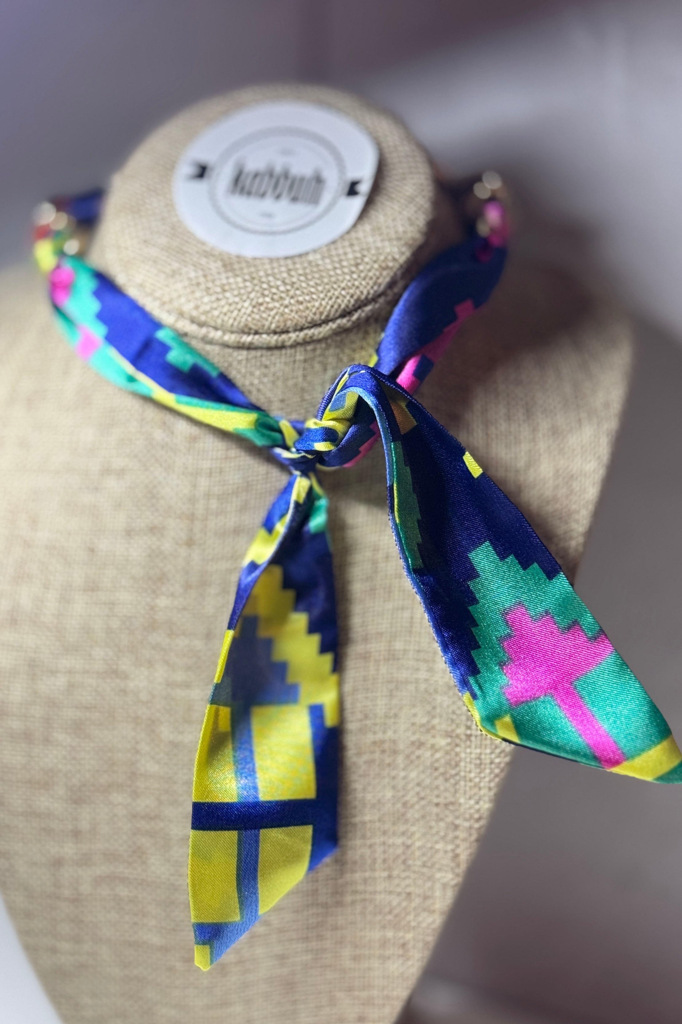 PAÑUELOS DE COLLAR / SCARF NECKLACE