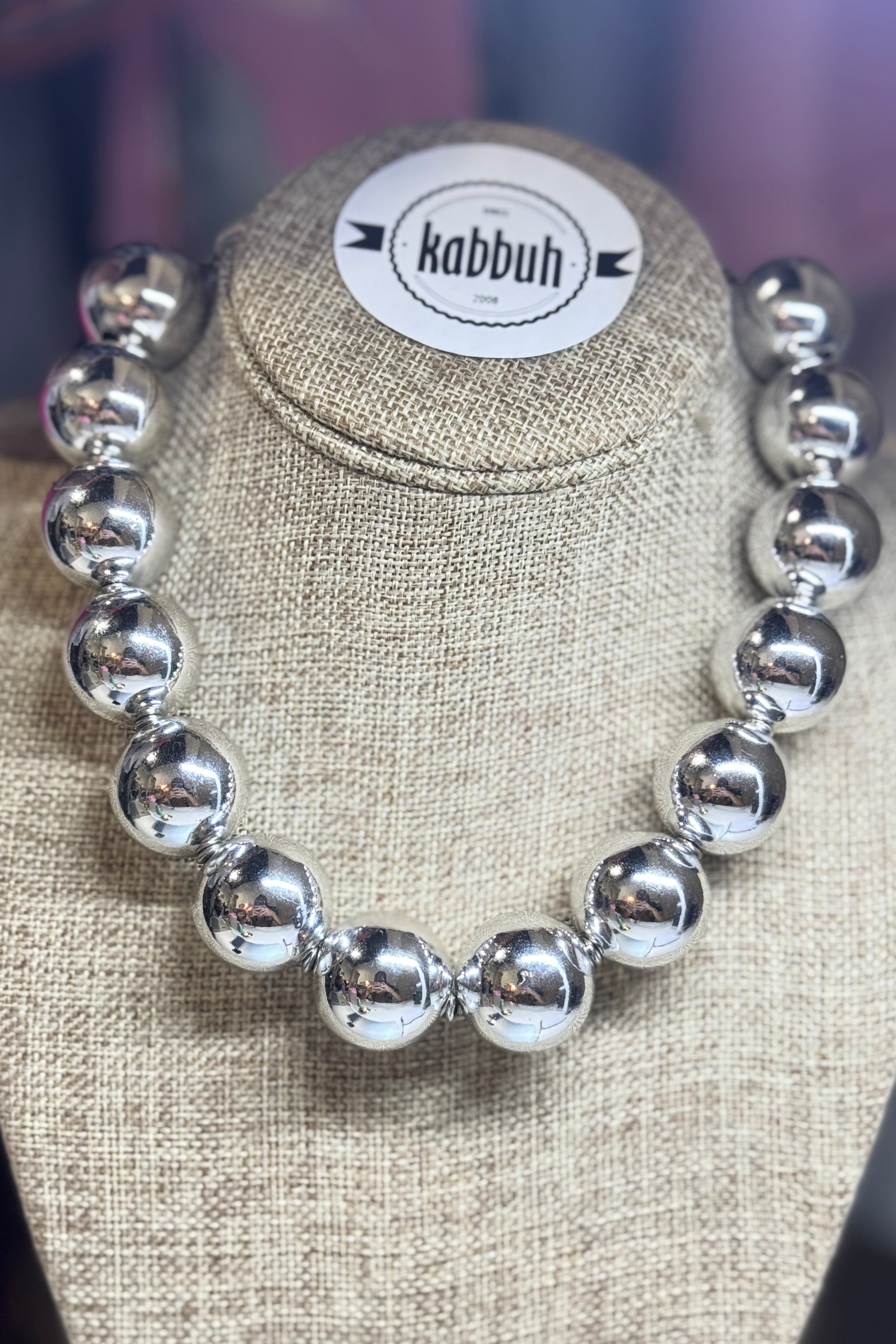 BIG BALLS NECKLACE