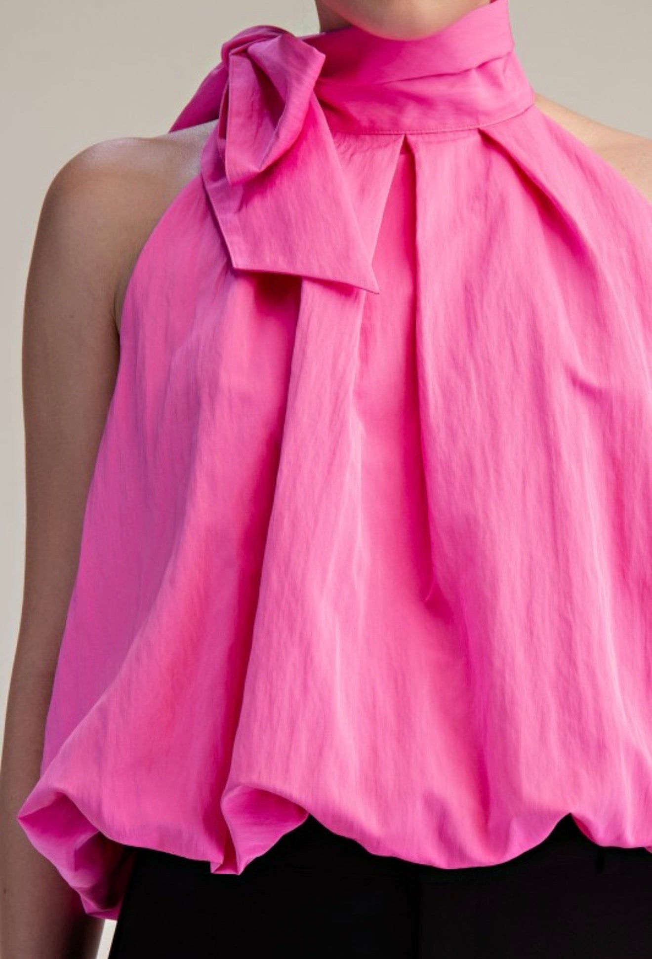 BOW HALTER BUBBLE TOP