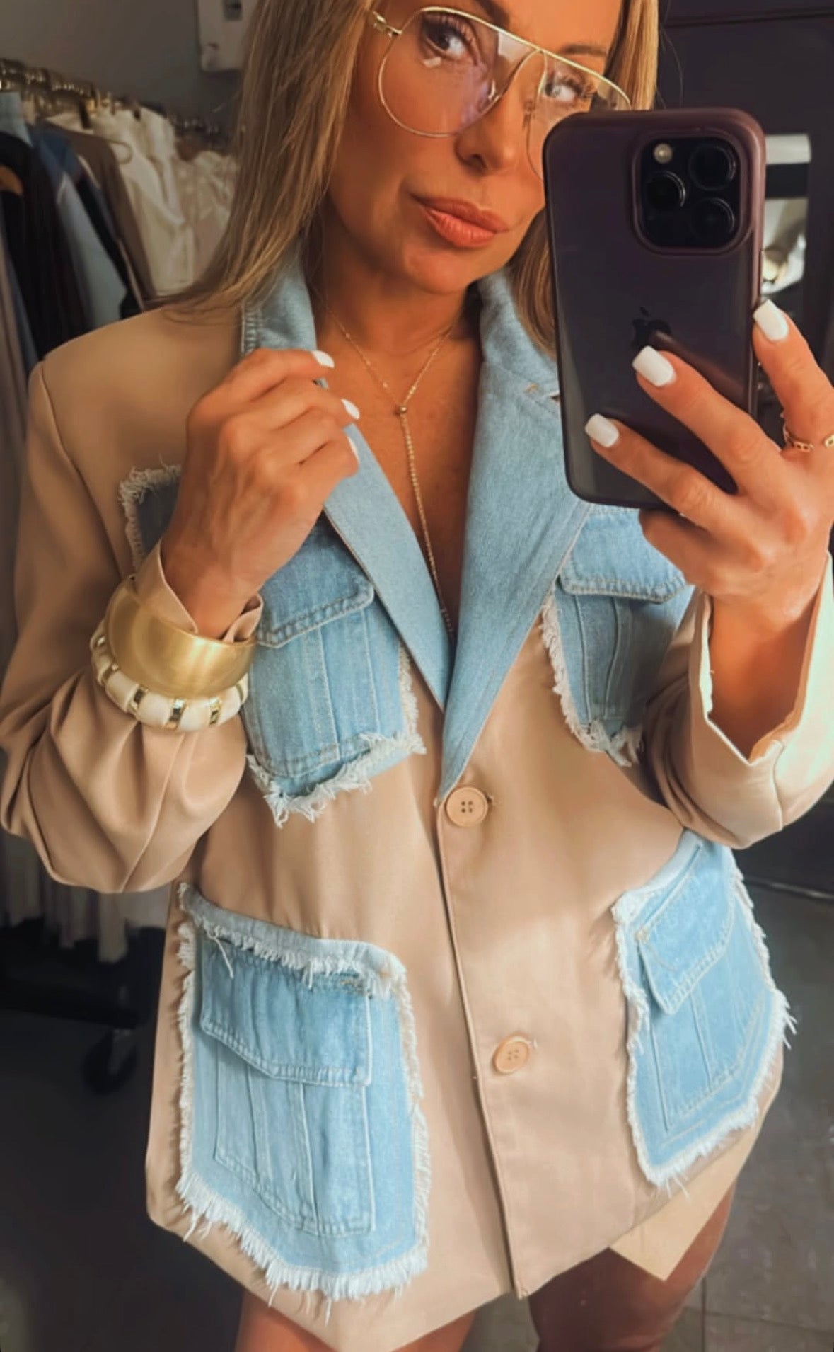 HELLEN BLAZER