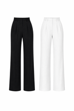 CLASSIC PLEATED WIDE-LEG PANT