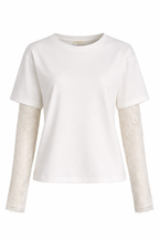 LACE-SLEEVE LAYERED T-SHIRT