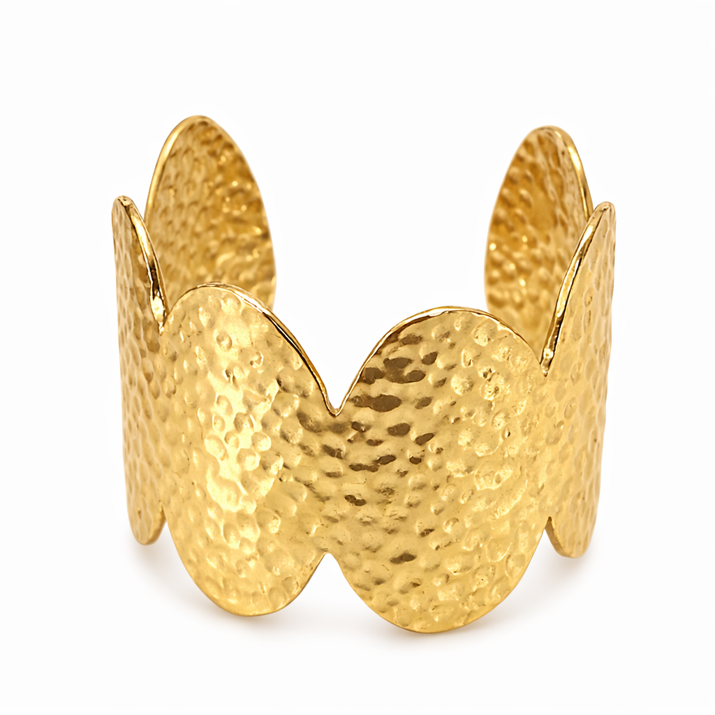 GOLDEN WAVE HAMMERED BRACELET