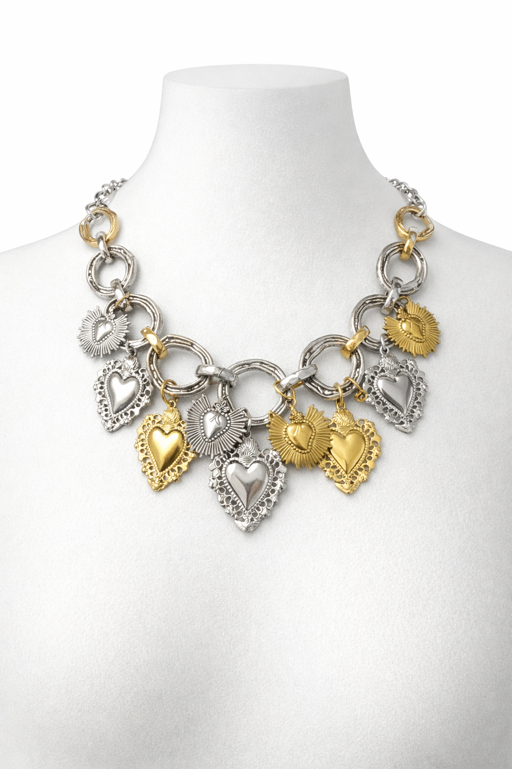 SACRED HEARTS CHARM NECKLACE