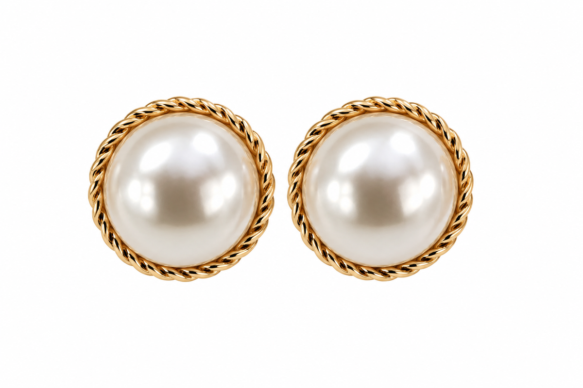 PEARL TWIST STUD EARRINGS