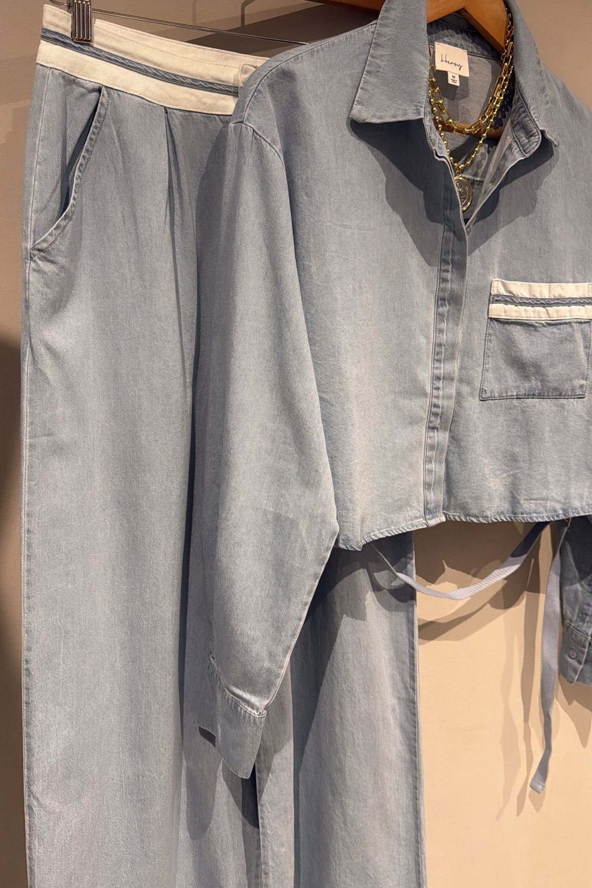 LIGHT DENIM TWO PIECES SET