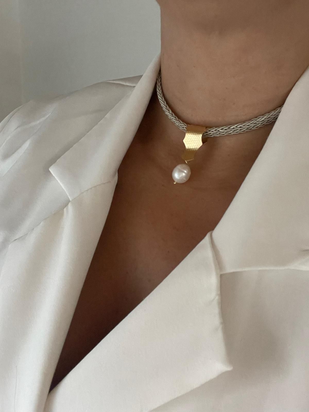 ALMA CRISÁLIDA NECKLACE