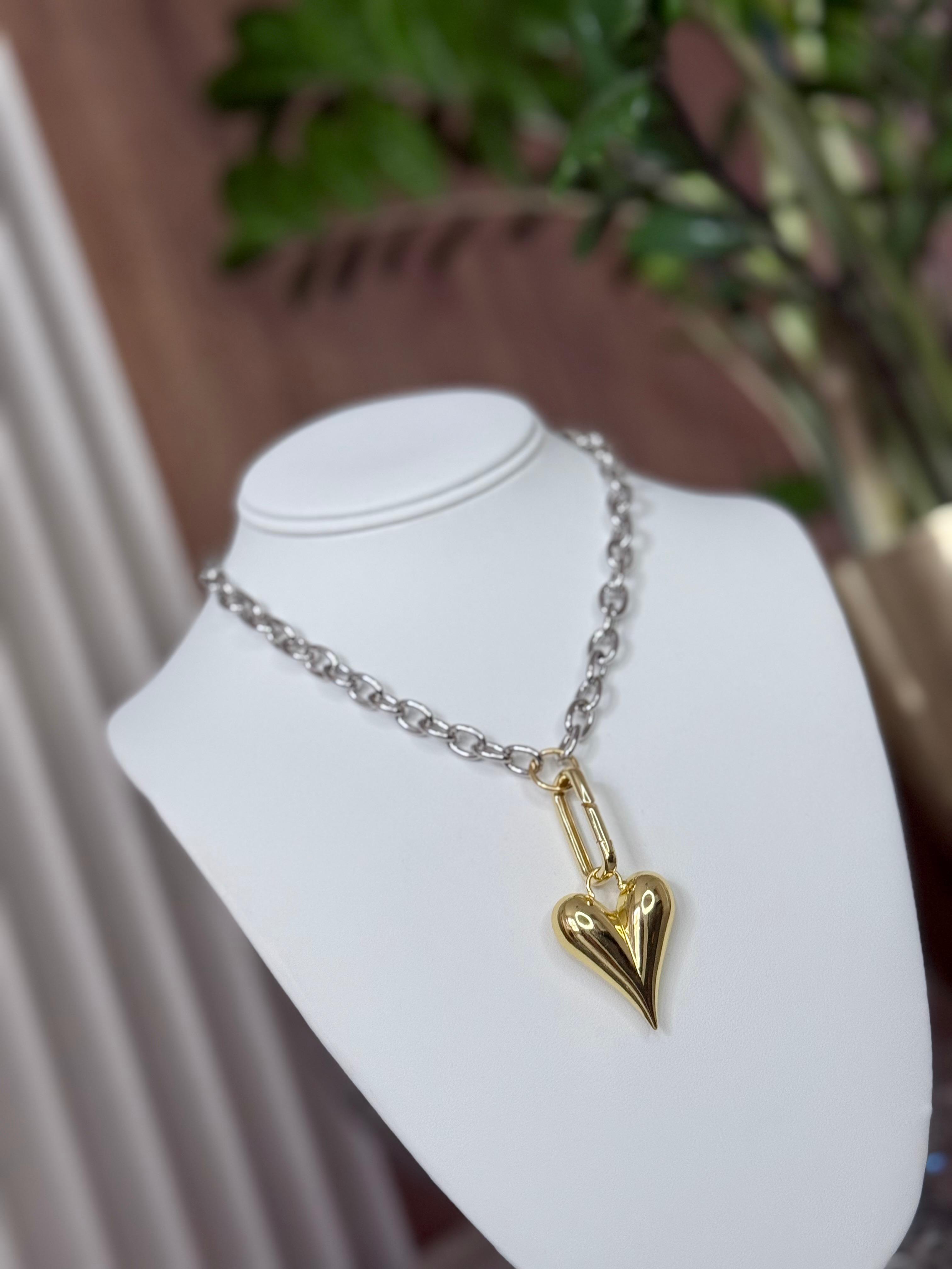 HEART SHORT NECKLACE