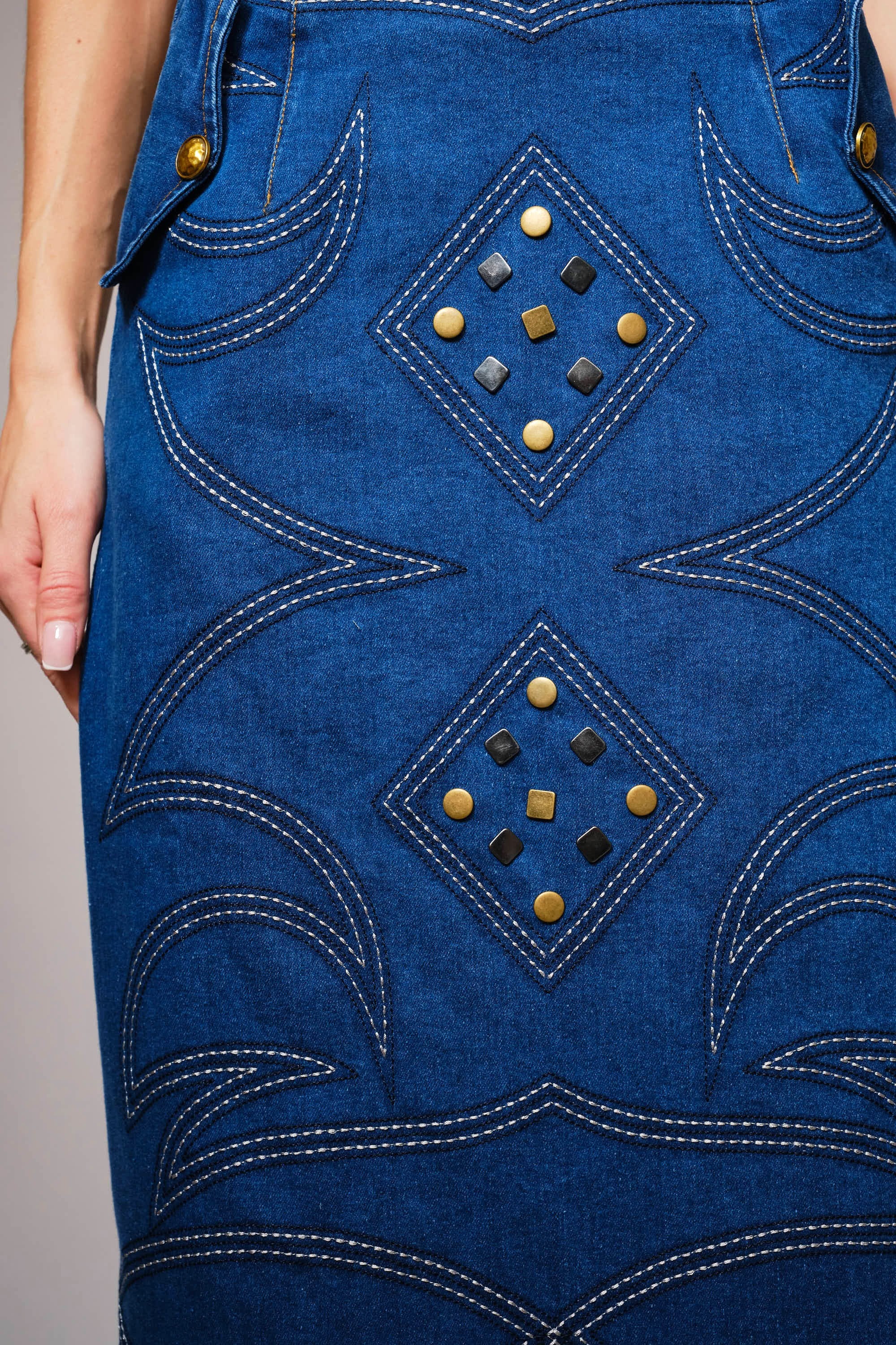 DETAILS DENIM MAXI SKIRT